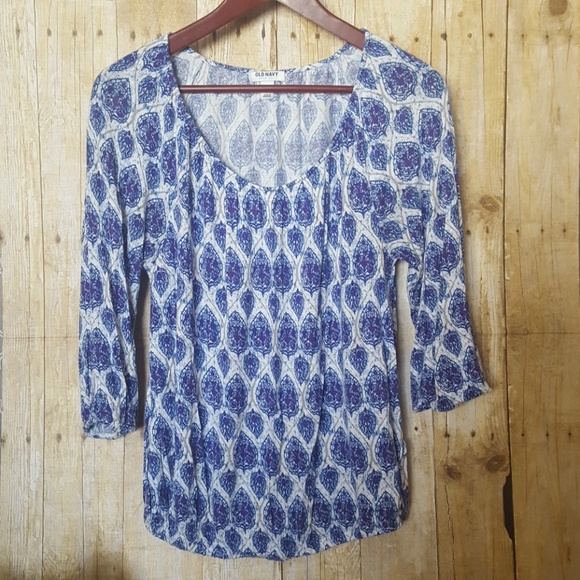 Old Navy top. Size S. - Picture 1 of 3